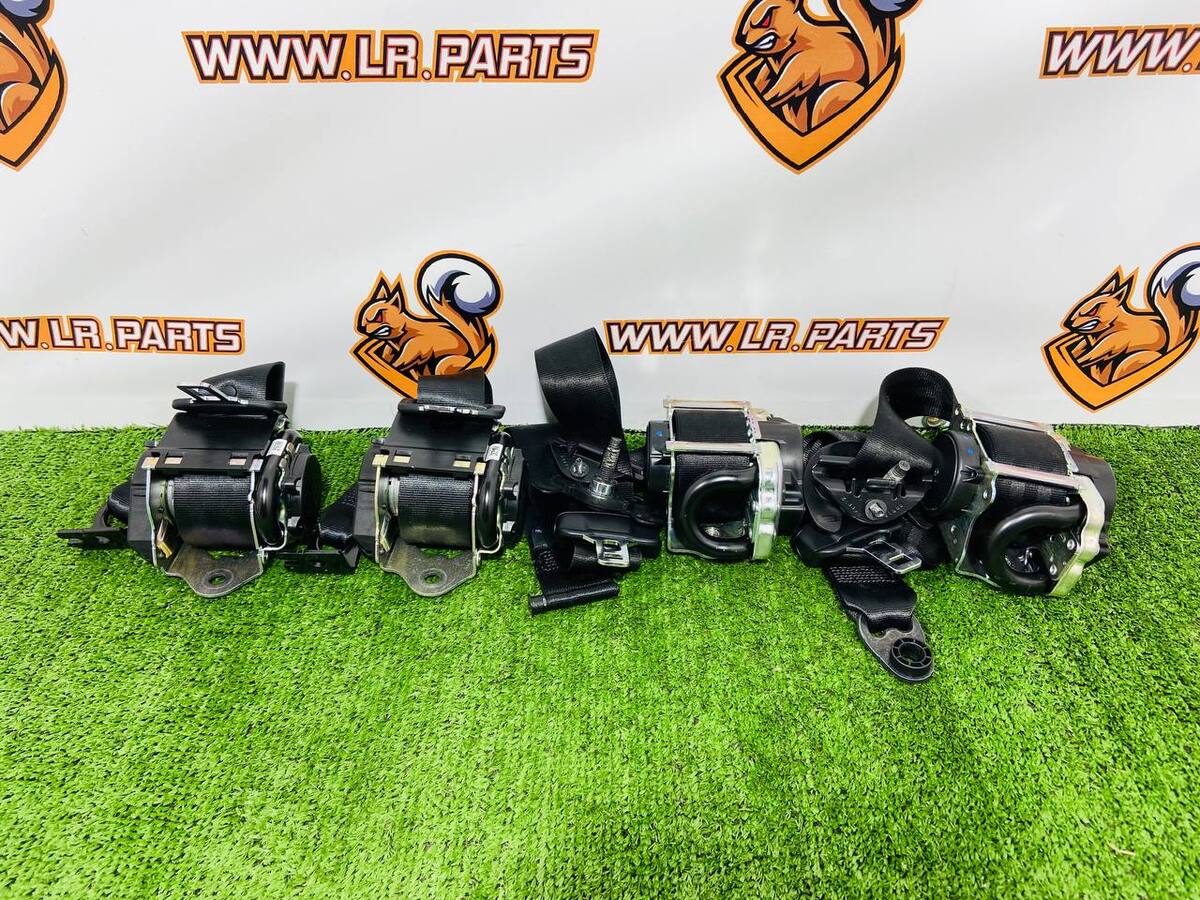 LR092512 Seat belt set Range Rover Velar L560 (2018-) Used